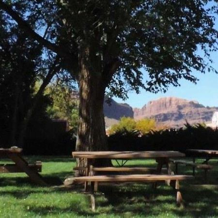 The Virginian Inn Moab Downtown Экстерьер фото