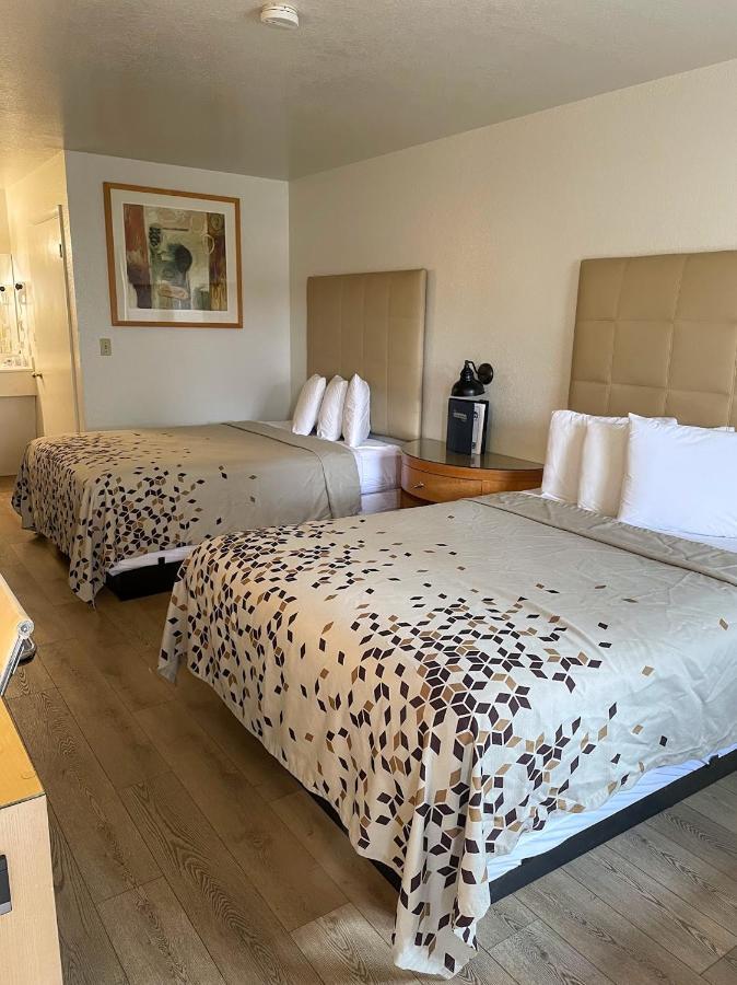 The Virginian Inn Moab Downtown Экстерьер фото
