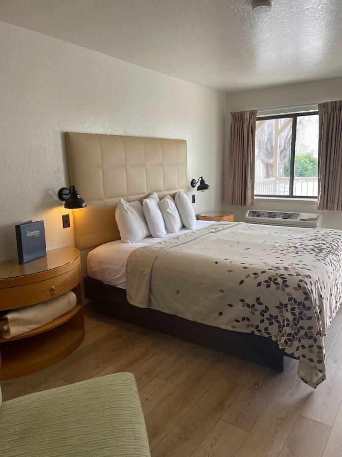 The Virginian Inn Moab Downtown Экстерьер фото
