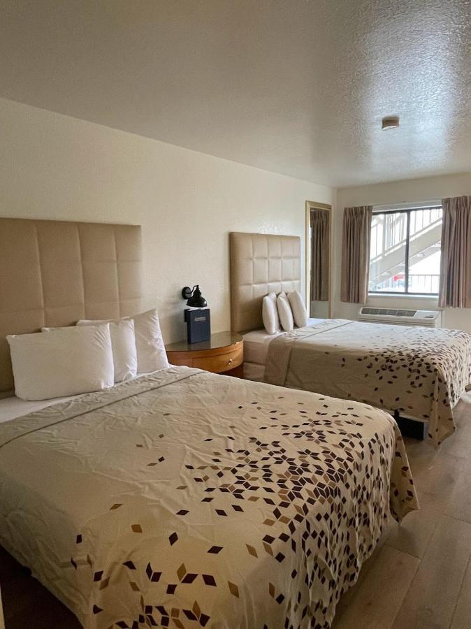 The Virginian Inn Moab Downtown Экстерьер фото